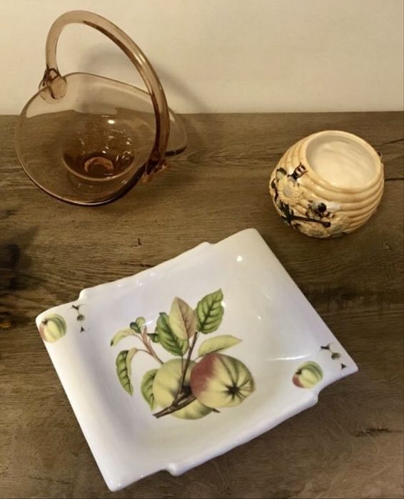 Чашки и шише, сувенири за подарък