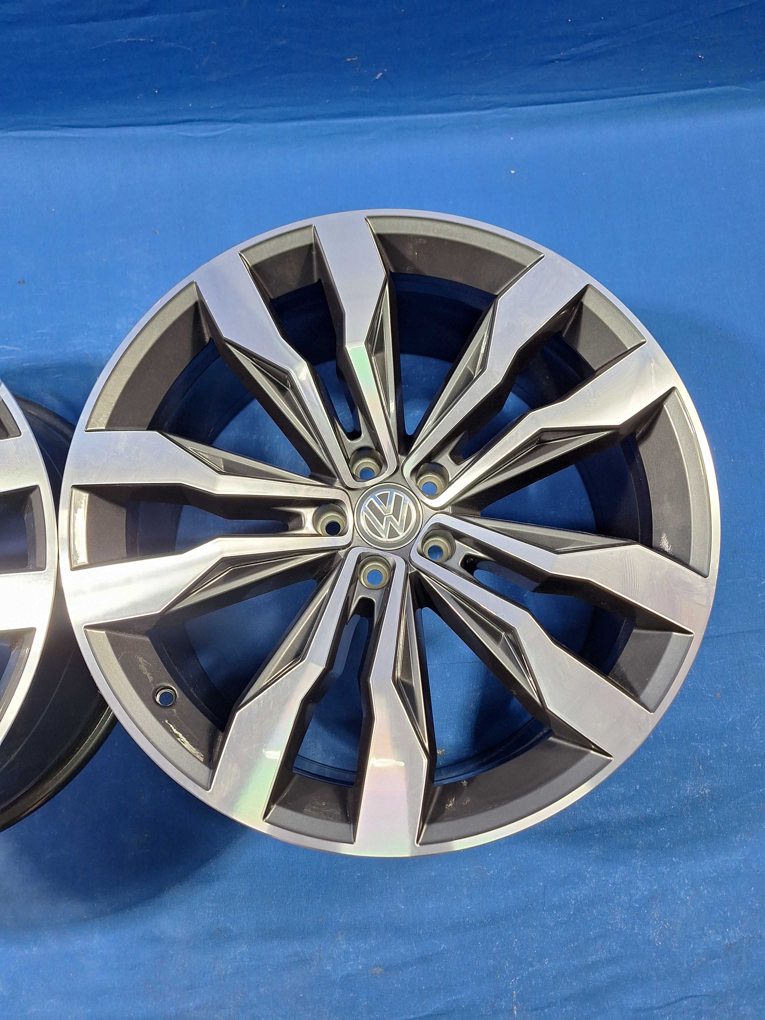 2 Jante Aliaj 5x112 21'' OEM VW Touareg III CR7 - 9.5J ET 31 / AN 2023