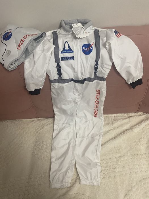 Новогодний костюм космонавт . Новый