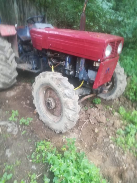 Tractor 550 Brasov 4 x 4