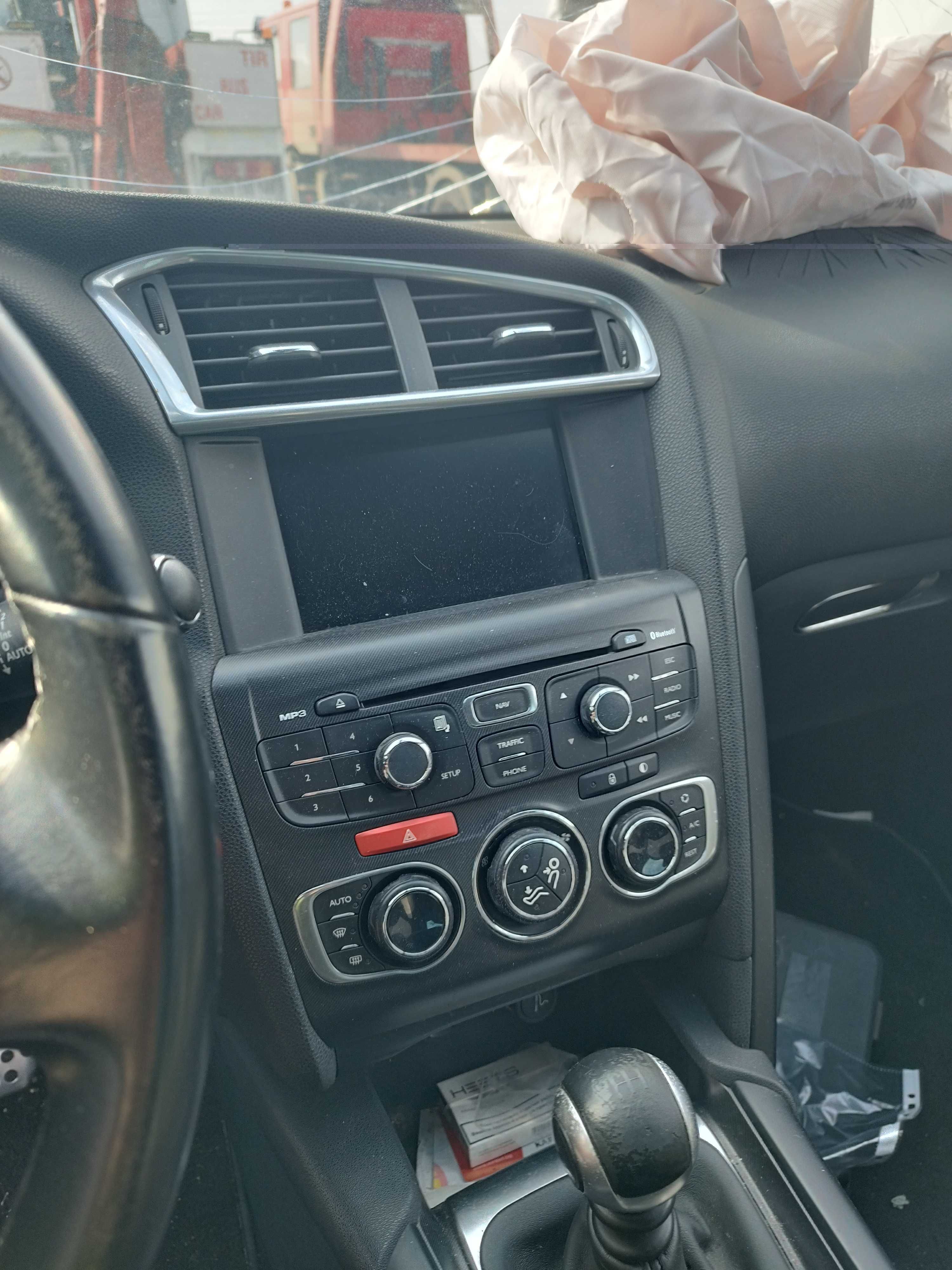 Ситроен  ДС 4.Sitroen DS 4