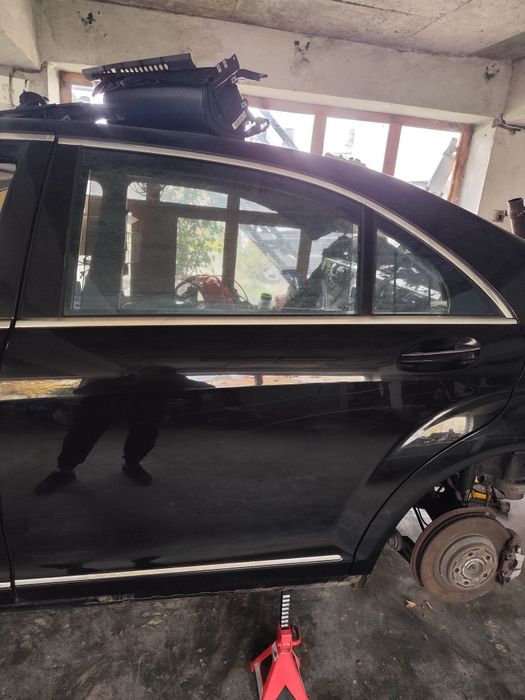 Задна лява врата Mercedes S class W221 Long