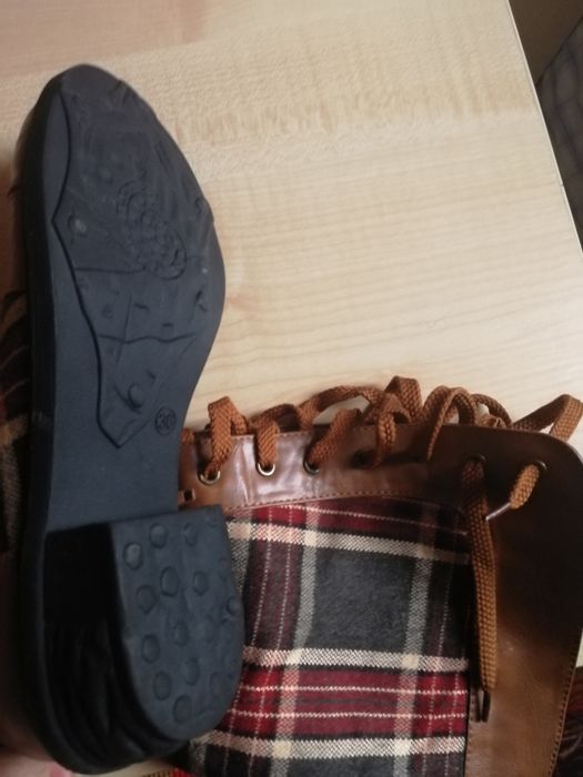Cizme, botine, ghete noi, sau f. puțin purtate nr. 37