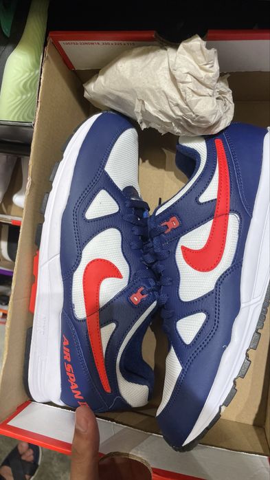 Nike кроссовки оргинал продаеться