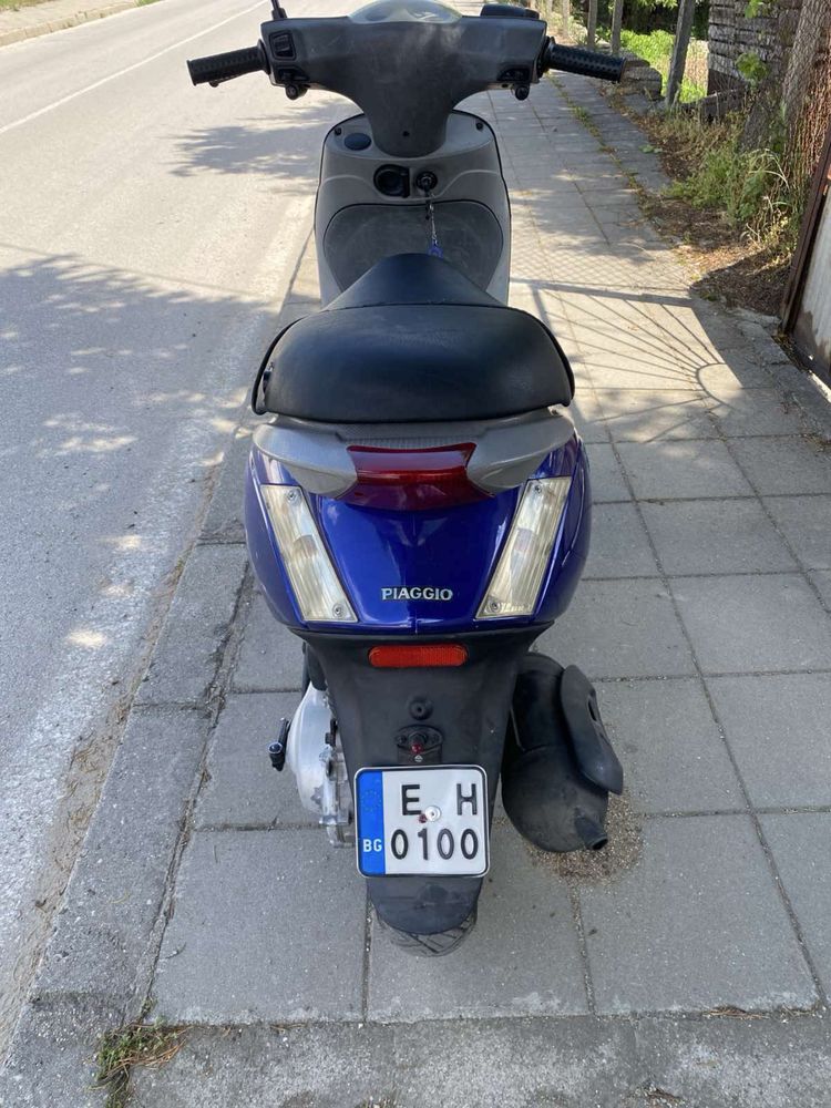 Скутер/мотор/ Piaggio