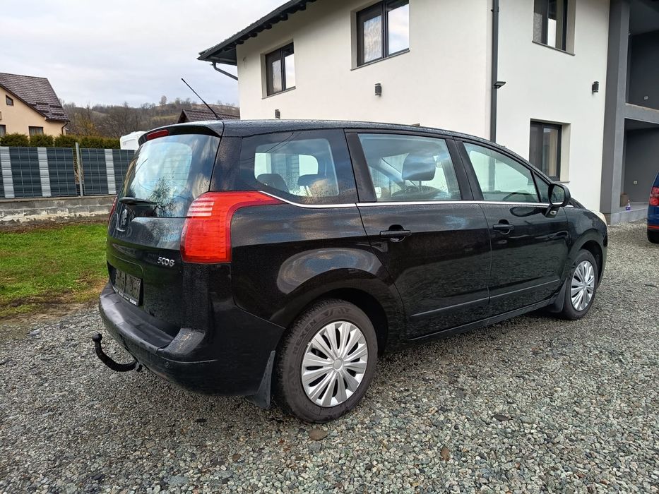 Vând Peugeot 5008 1,6 diesel euro 5