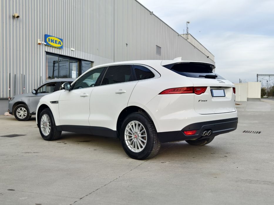 Jaguar F-Pace 2.0 Diesel • 135 kW • 4x4 • Automată • 2018 • 102.000 km