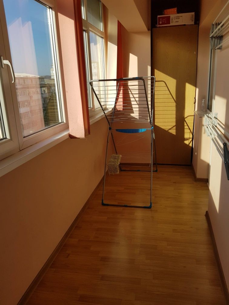 Inchiriez camera in apartament 3 camere - zona Dacia