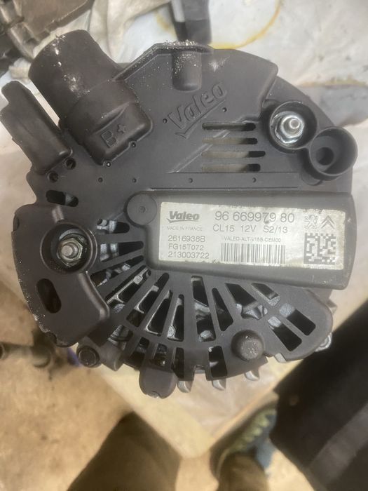 Alternator peugeot 5008 motor 16 thp