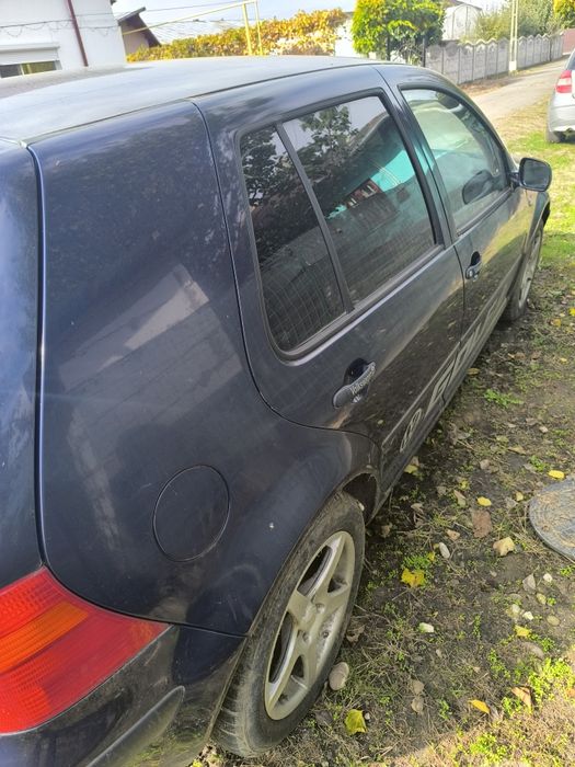 Vând golf 4 1.6 sr