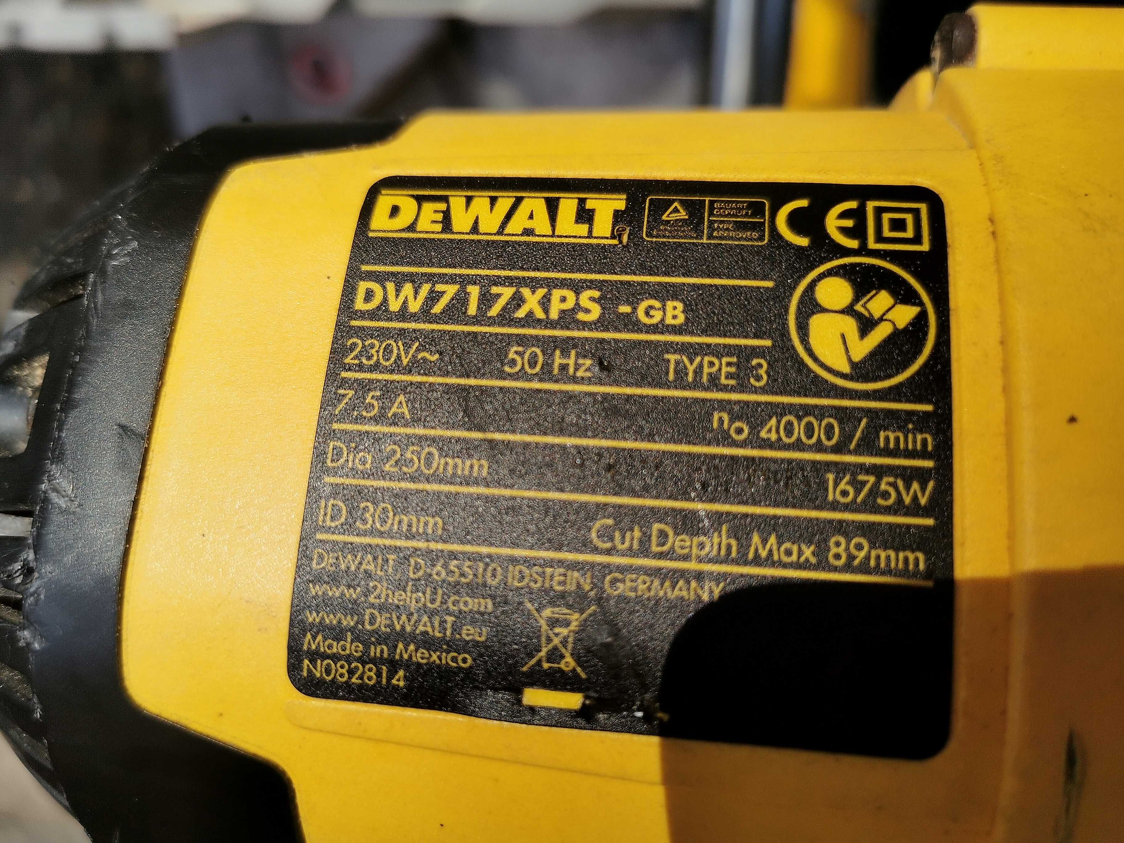 Потапящ Циркуляр пендула Dewalt Dw717 XPS