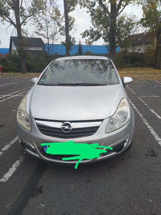 Vând Opel CORSA D 2008