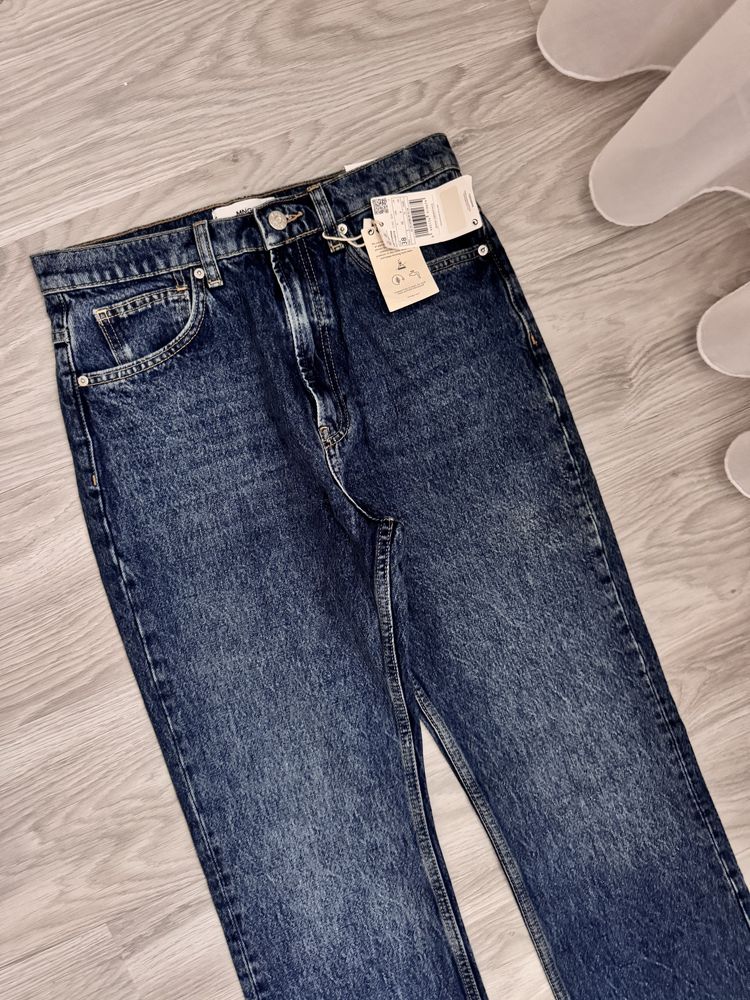 Нови дънки Mango Flare и Vero moda с цепки