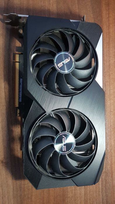 Placa video RX 6600 XT - ASUS