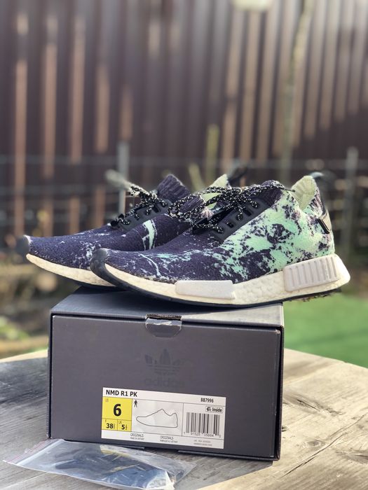 Adidas NMD R1 PK