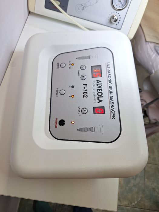 Aparat de ultrasunet facial/combina cosmetica