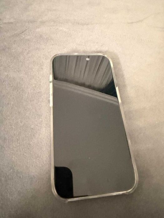 Vând iPhone 15 Pro, 128 GB