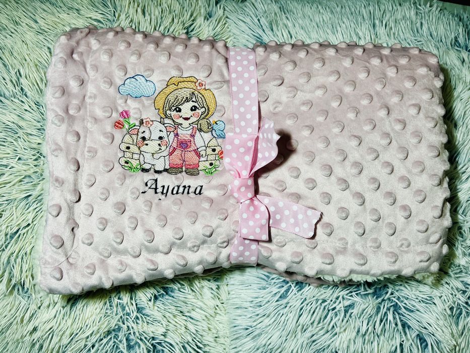 Păturici brodate personalizate