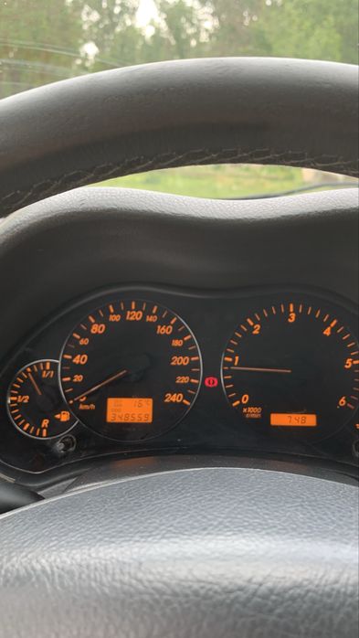 Toyota avensis 2.0 diesel