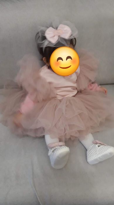 Бутикова мини рокличка за специални поводи