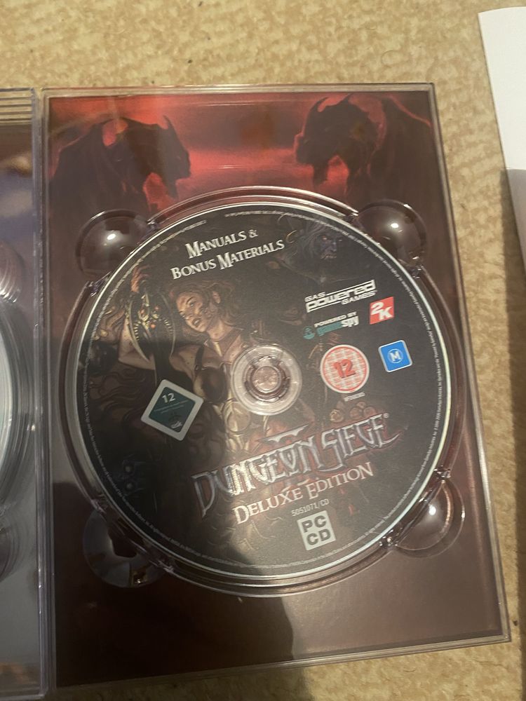 Dungeon Siege II 2 Deluxe Edintion + Broken World expansion