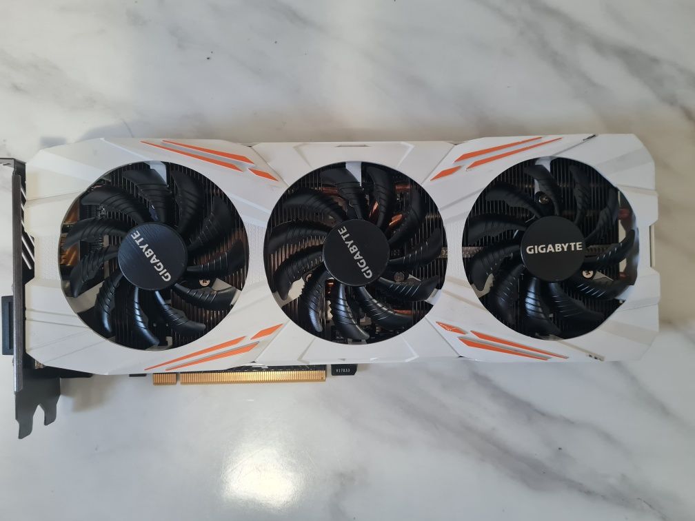 Placa video Gaming Gigabyte GTX 1080 ti 11gb Gaming OC