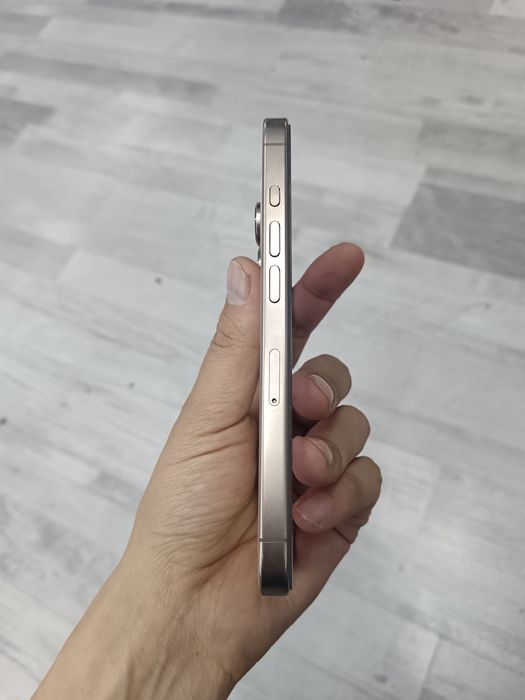 iPhone 16 Pro J/A 256 GB Disert ideal