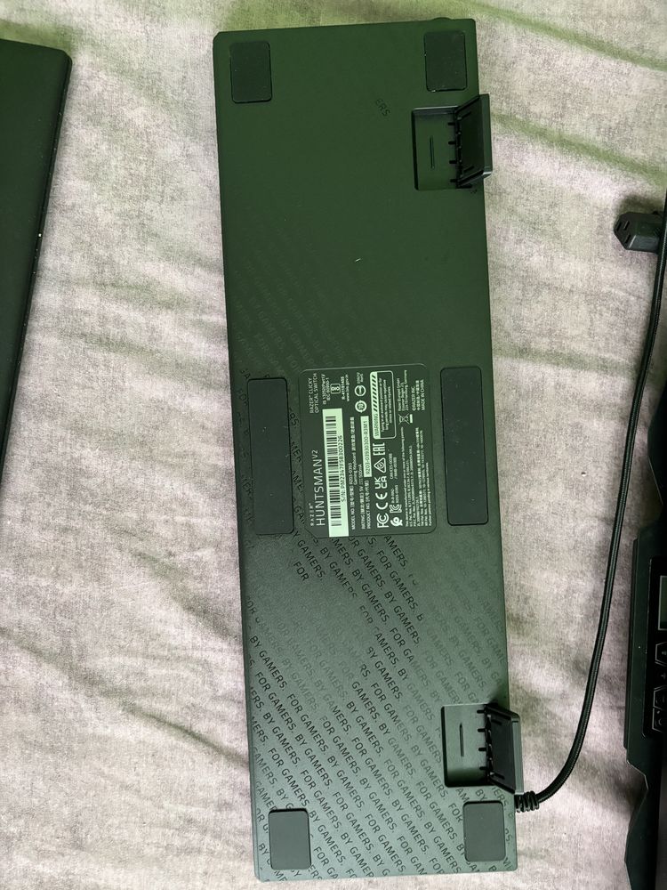 Геймърска клавиатура Razer Huntsman V2