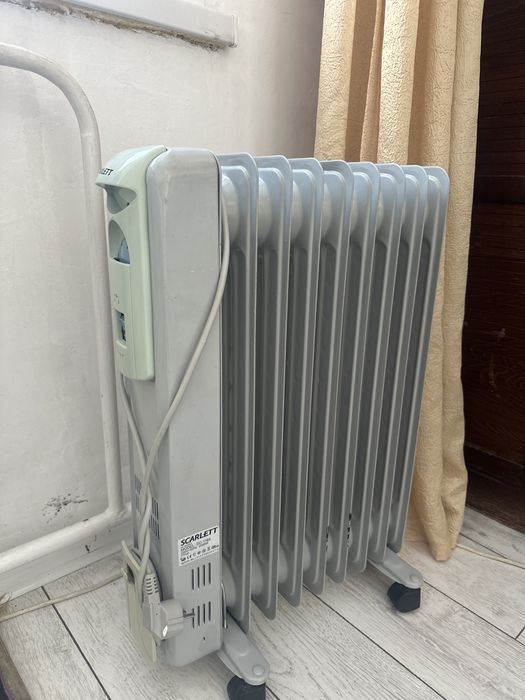 Обогреватель, скарлет