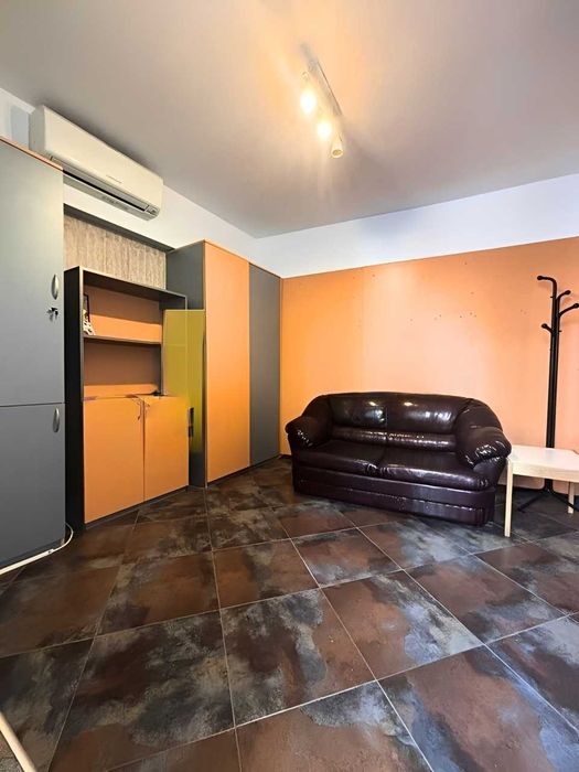 Продава се Офис в София, Витоша - 112 кв.м за 3572 €/кв.м - Снимка #3