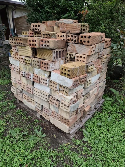 Тухли 4-ки, палет