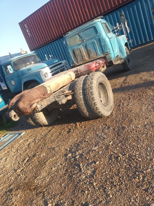 Gaz 53 sotiladi yaxshi