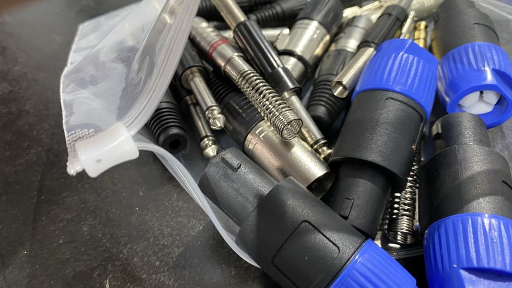 Mufe audio ! Diferite tipuri !
