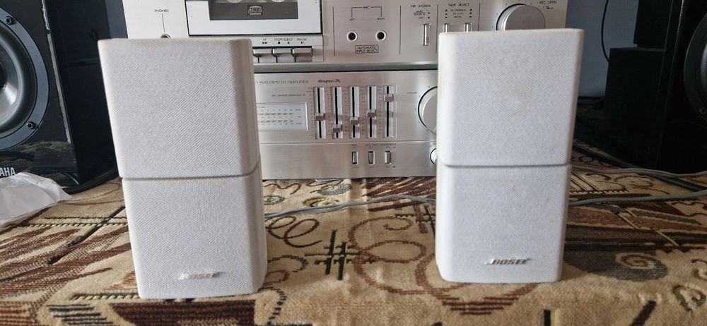 Soundbar bose si sateliți bose