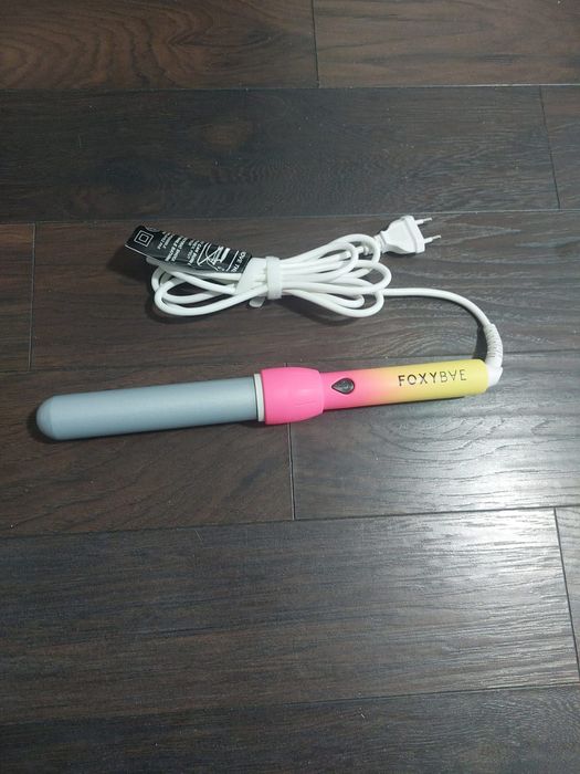 Perie de par cu îndreptare si ondulator