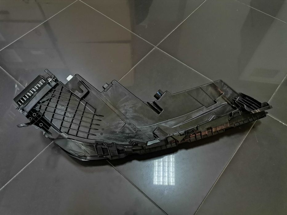 Нов Горен Ляв Фар BMW G70 i7 Full Led Оригинален 9450079