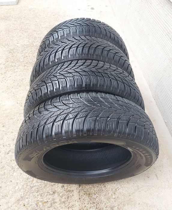 Зимни гуми 14" LASSA Snoways 4 M+S 175/65 R 14 82T 7 мм DOT 4120 ADAC