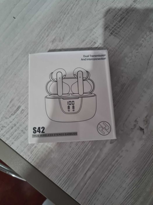 Casti wireless noi