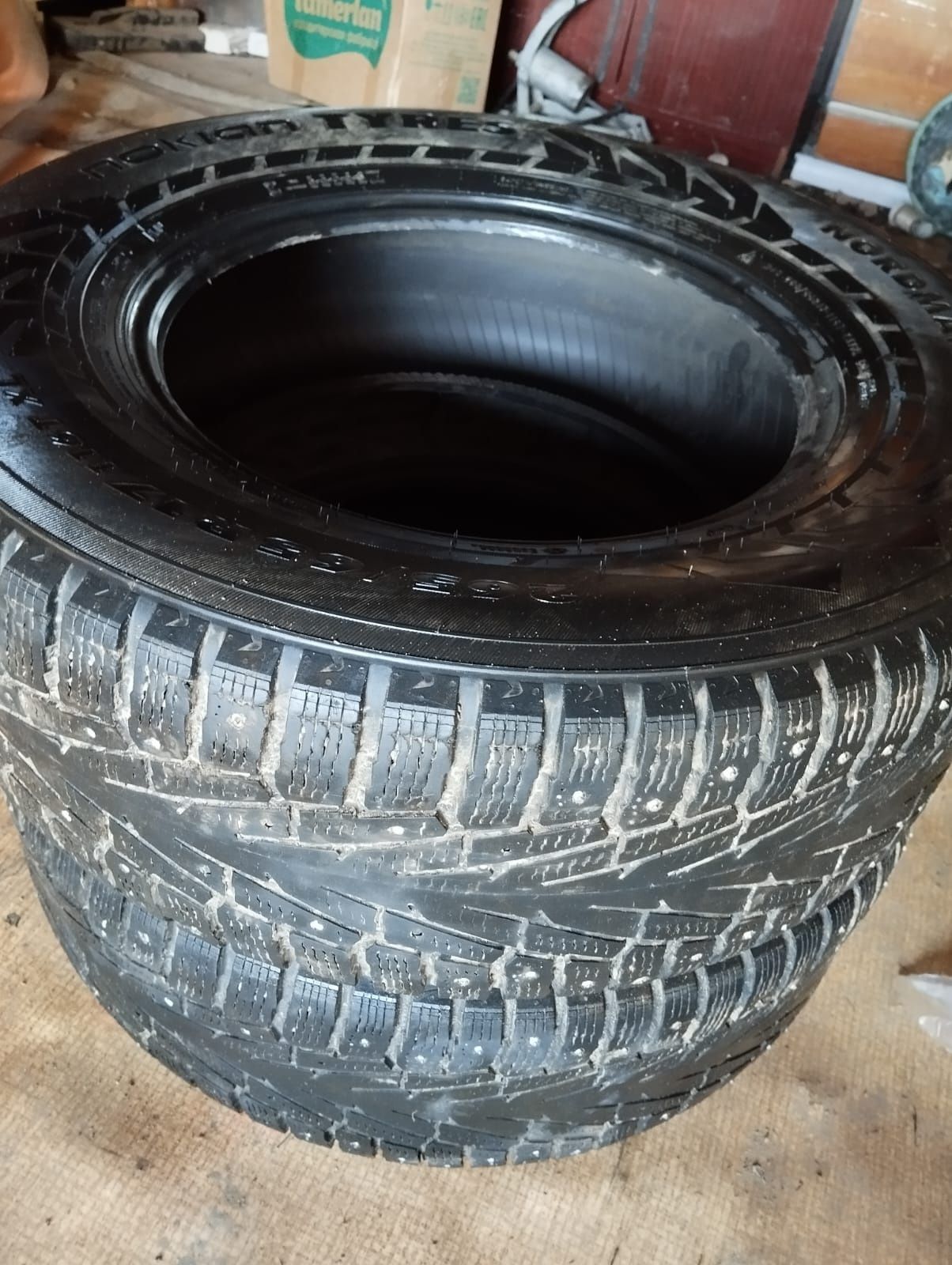 Продам шыны 265/65 R17