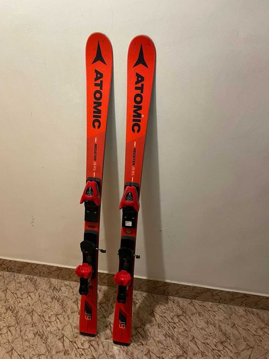 ATOMIC J9 130 см Детски ски - наточени и заляти