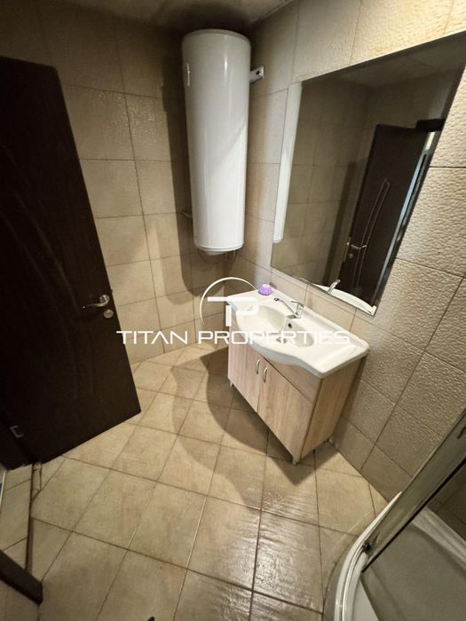 Дава се под наем Тристаен апартамент в Бургас, Славейков - 75 кв.м за 484.5 € - Снимка #8