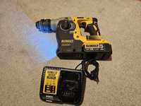 DeWalt DCH274 ciocan rotopercutor cu acumulator 18v/2,1 J/fara perii/