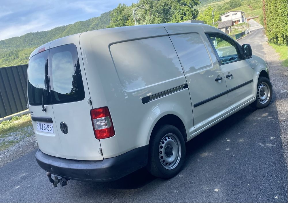 2010 vw caddy MAXI  1.9 tdi 105 cp