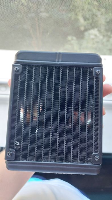 Psu Corsair CX550W,CPU Cooler 120T,CPU I7 5820K cu SOCKET LGA2011