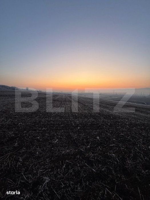 Teren 2838 mp, zona Oarda