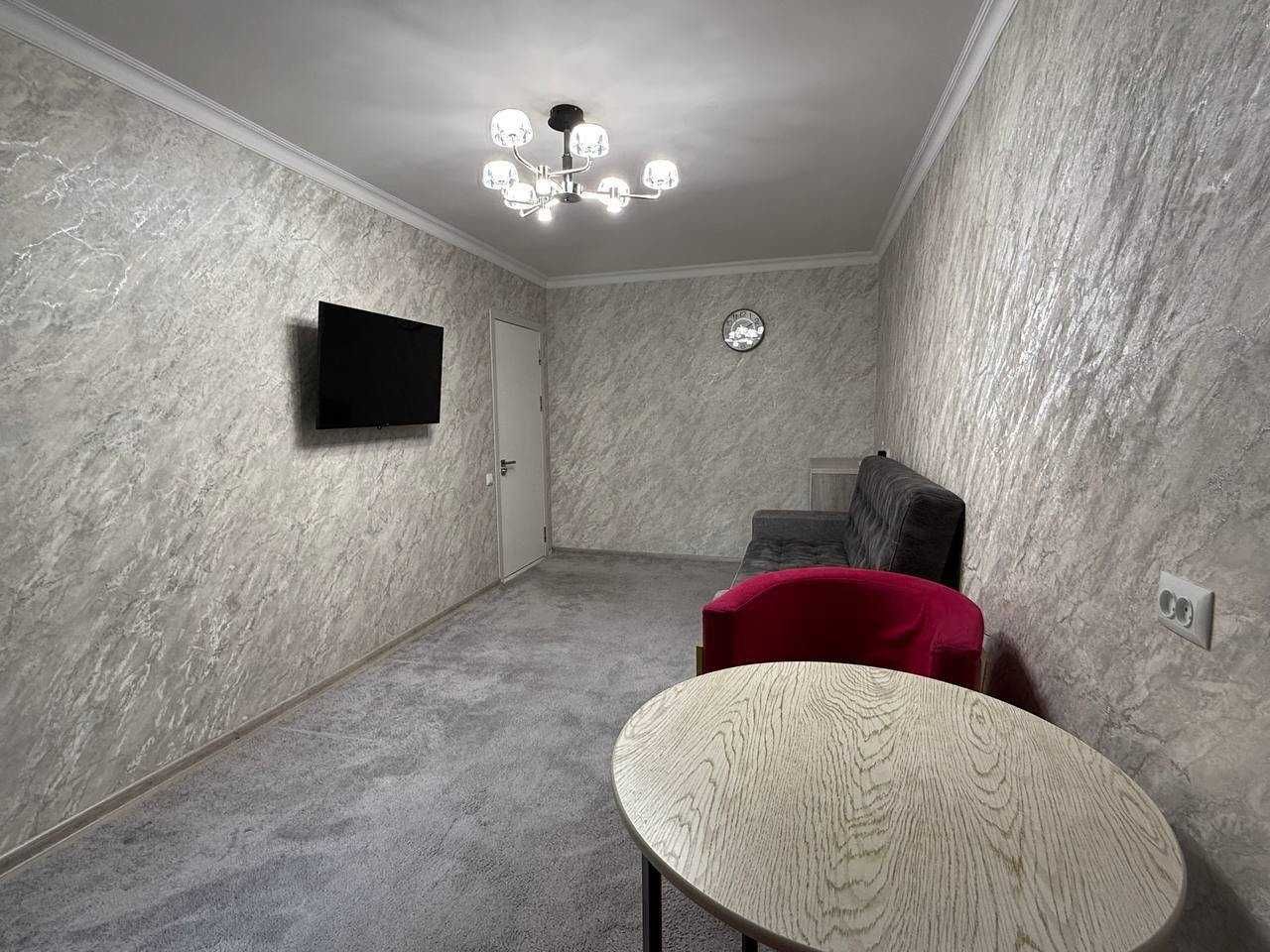 СРОЧНО продажа 3/4/5 Новомосковская, 70м2