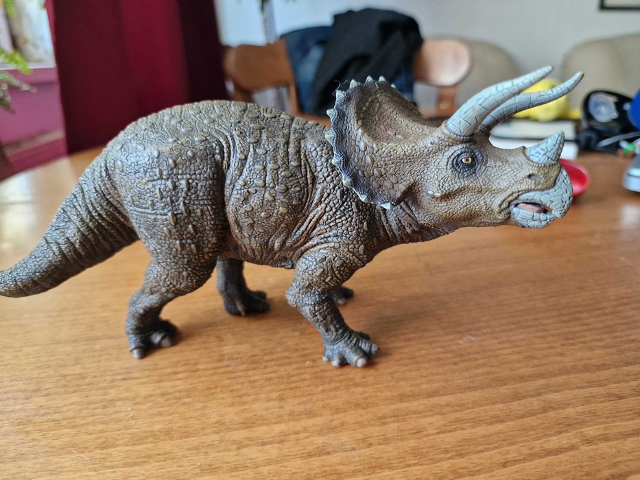 Figurina Papo Triceratops