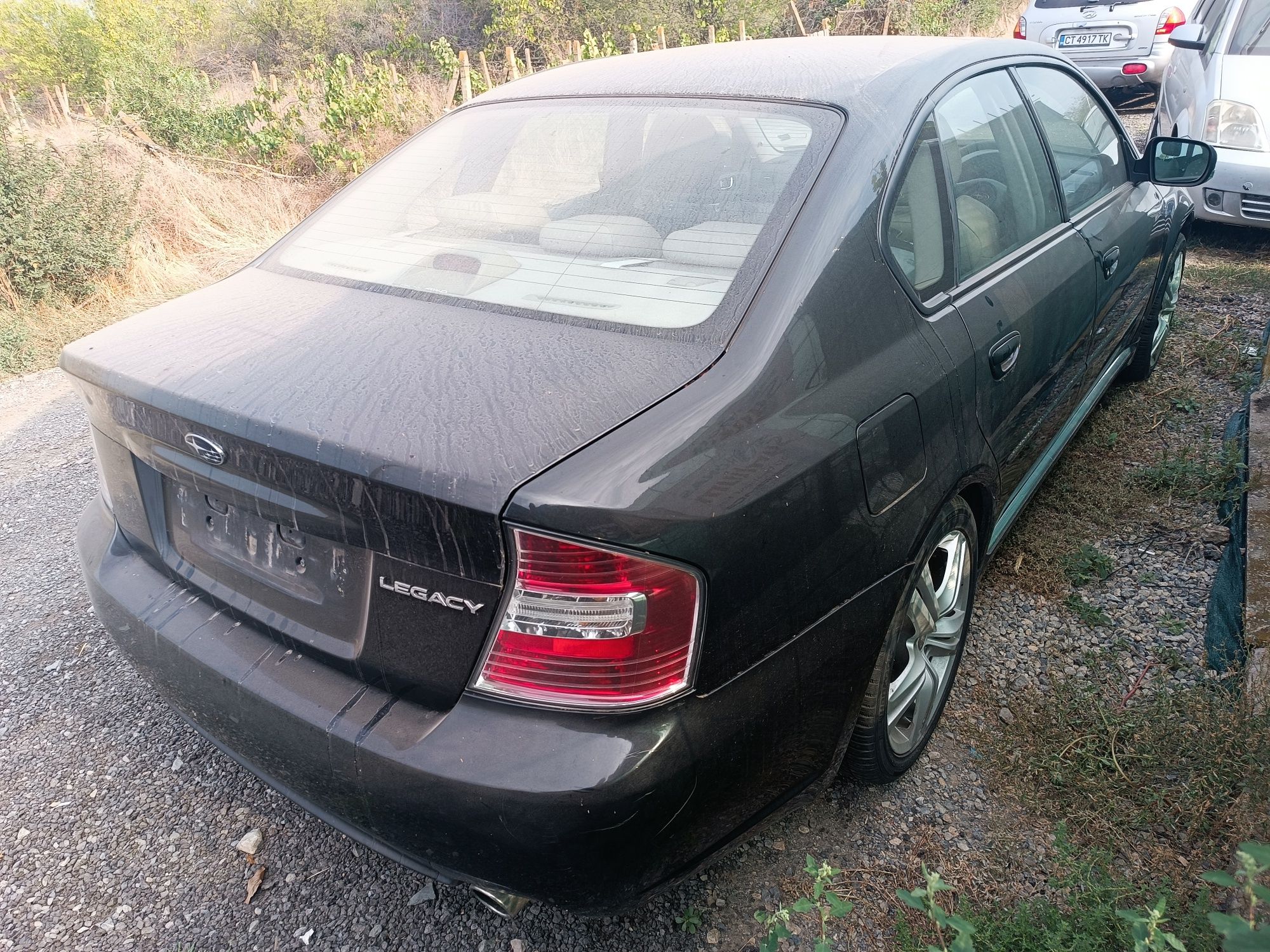 Subaru Legacy на части