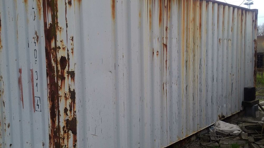 20' Контейнери, 4 броя висока база и един контейнер ниска база