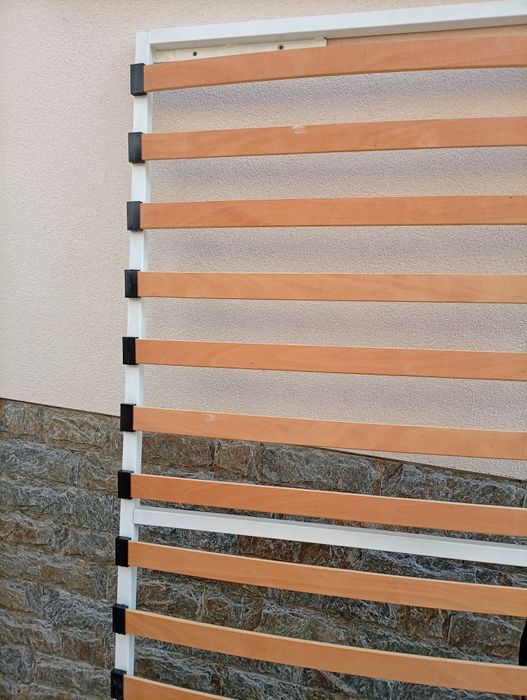 Метална подматрачна рамка 90/200